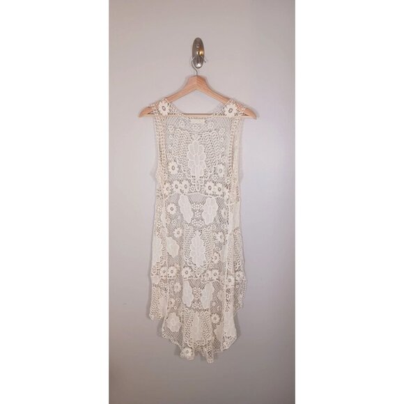 Altar'd State Crochet Floral Boho Hippie Cream Open Vest Women's Size XS - Picture 2 of 6